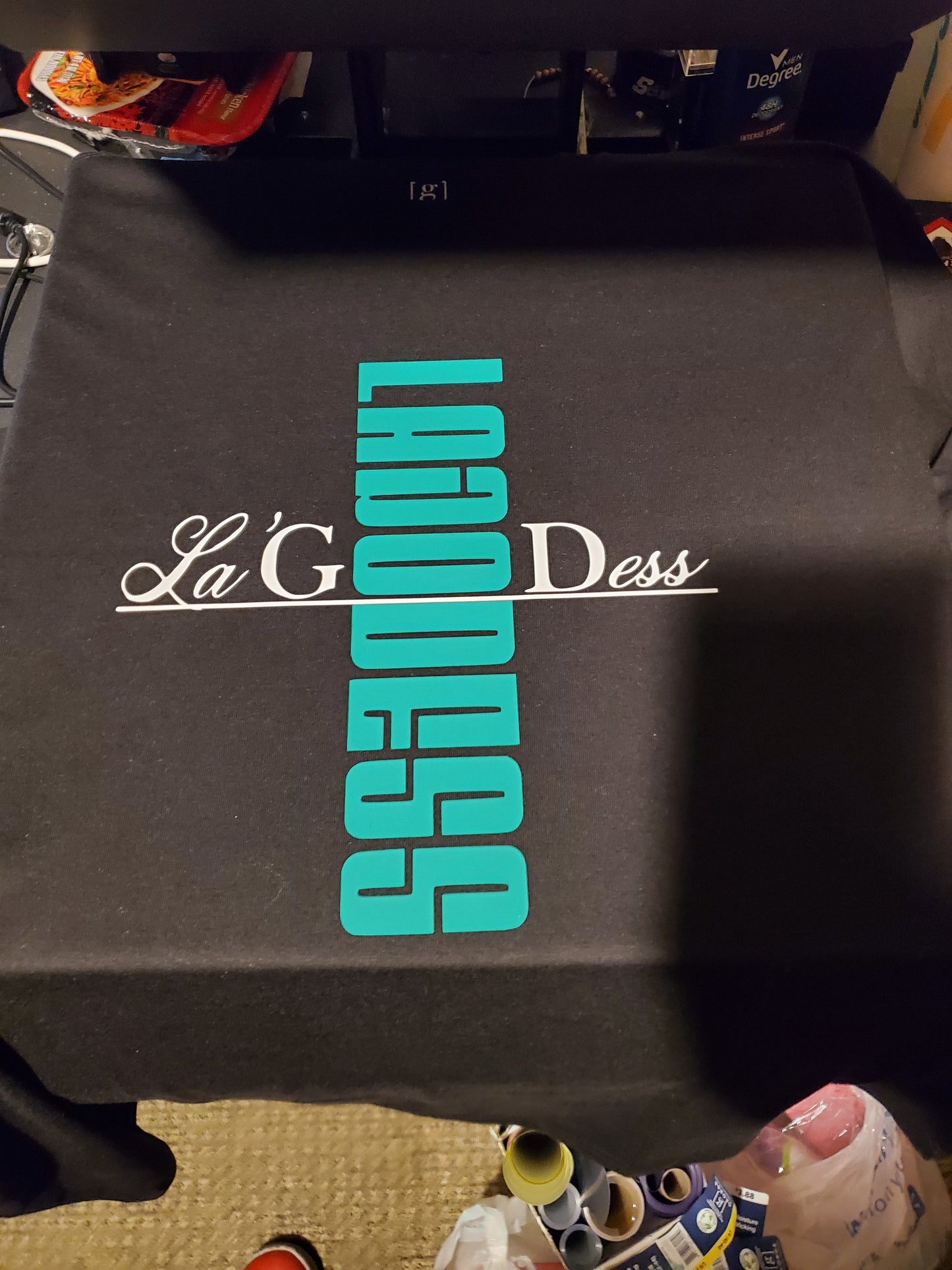 Lagodess “ Cross Lettering” Teal -Tshirt