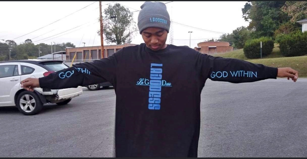 Lagodess Cross Lettering Long Sleeve